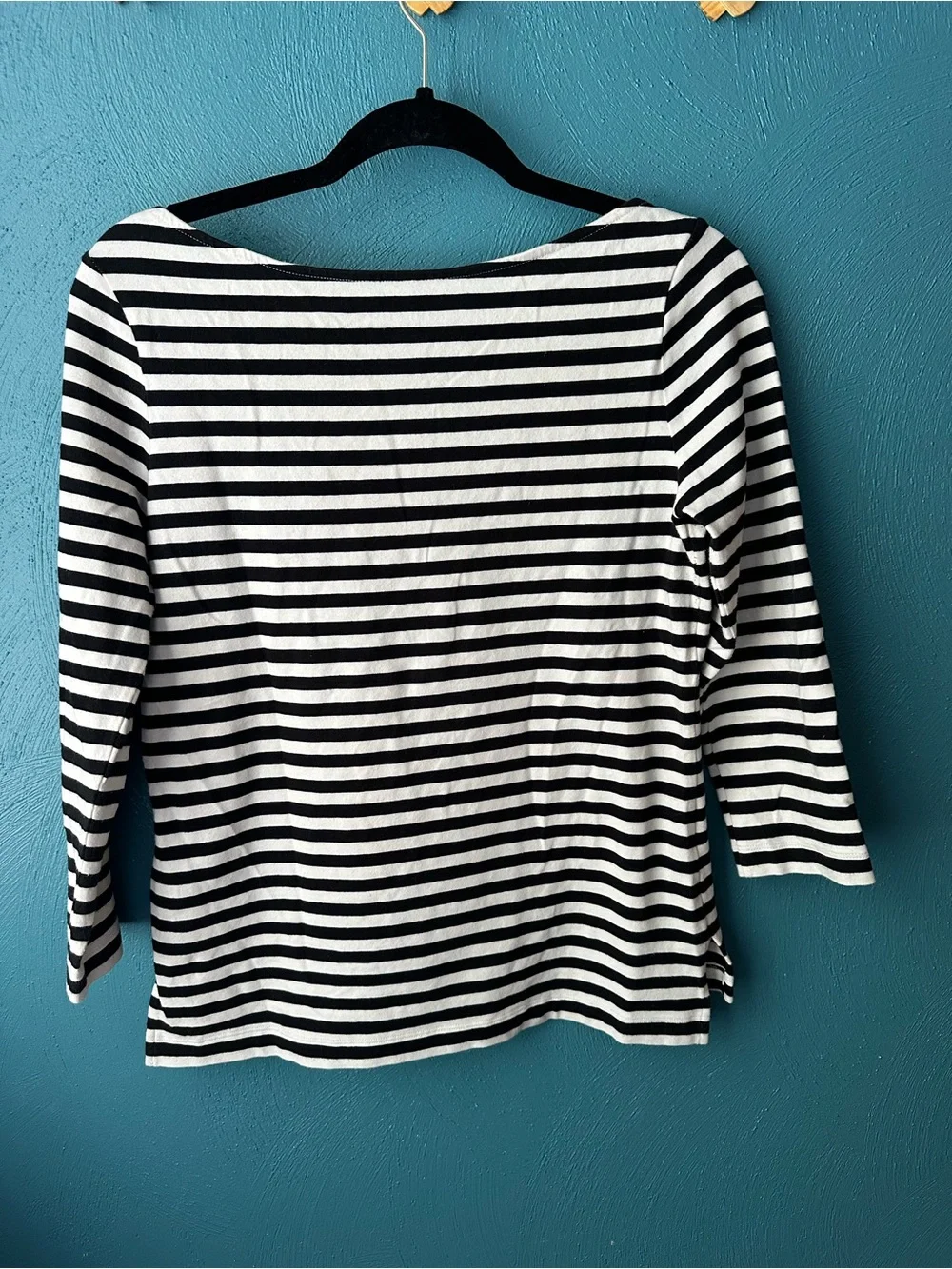 Kate Spade black and white Wheaton tee size Medium